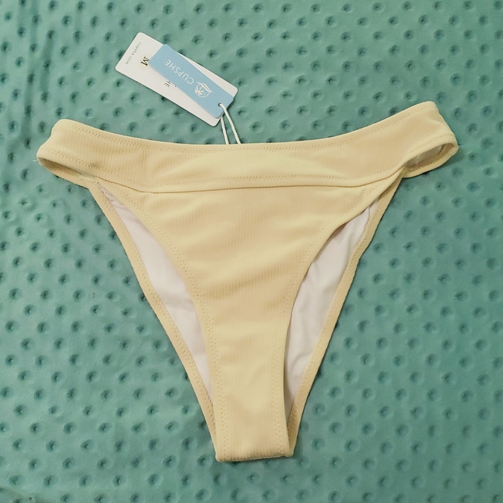Cupshe cheeky highcut swim bottoms